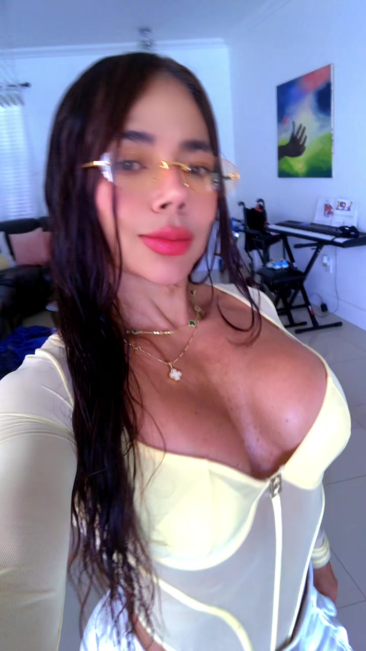 @NiNi_Joha
