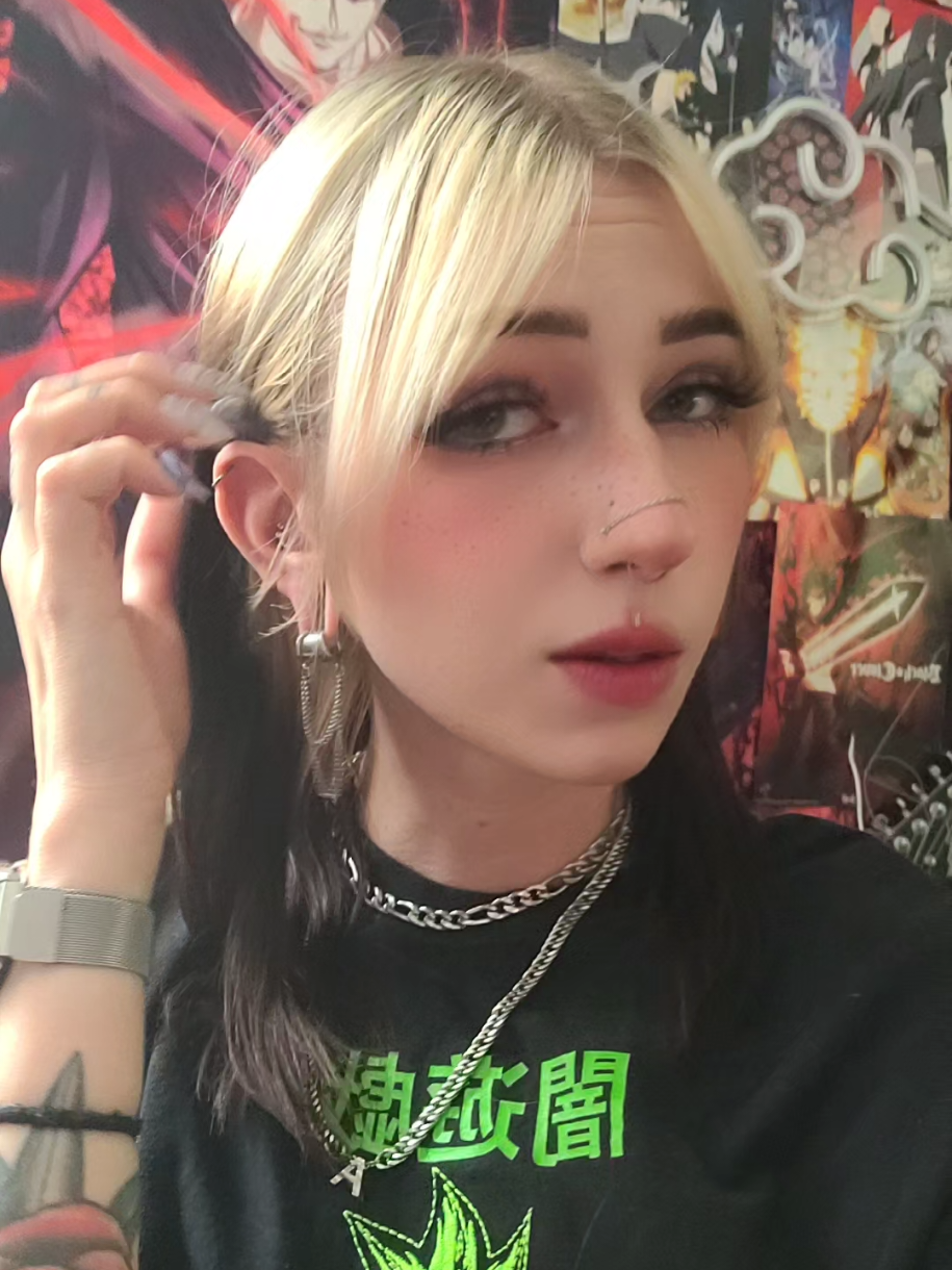 @punkpixiiie_