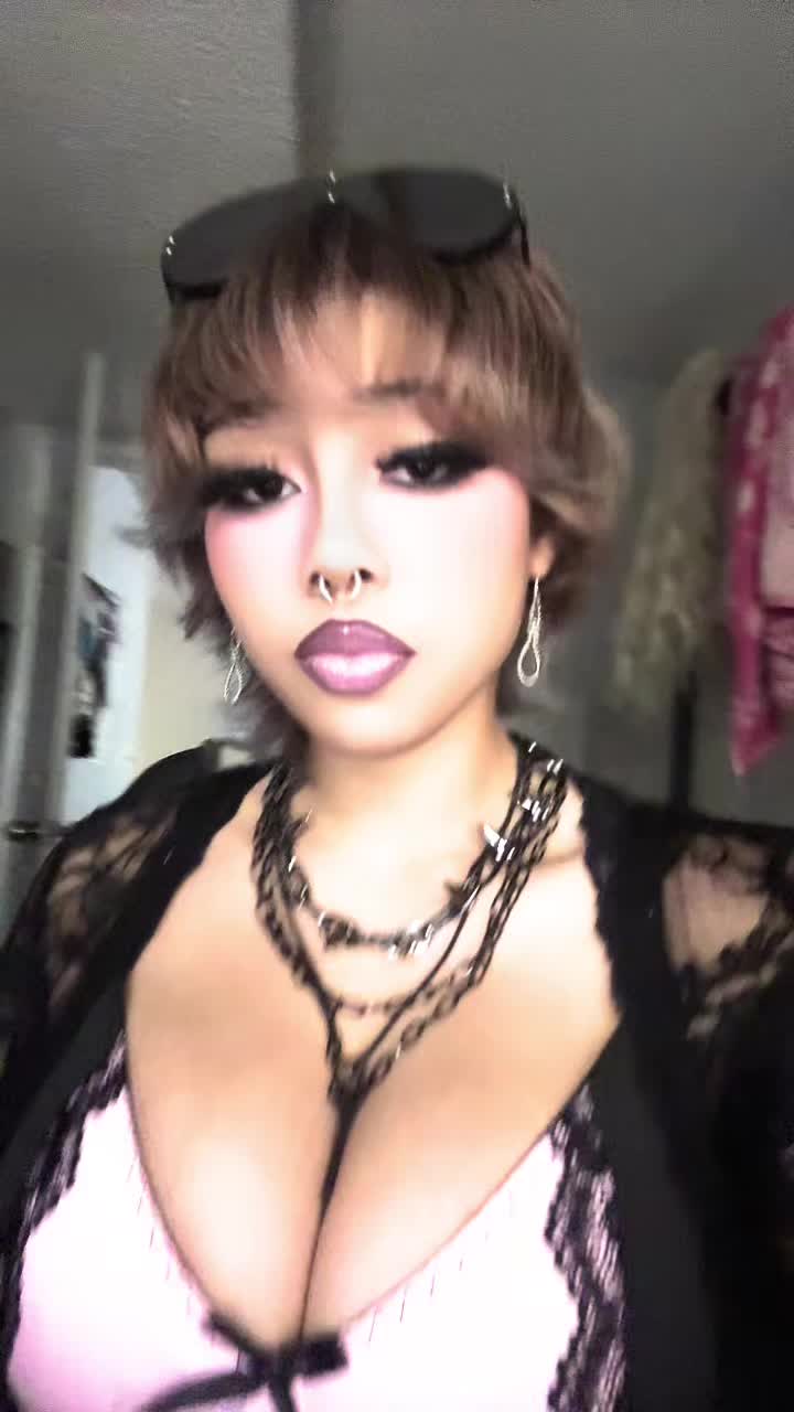 @vampiricbunny_