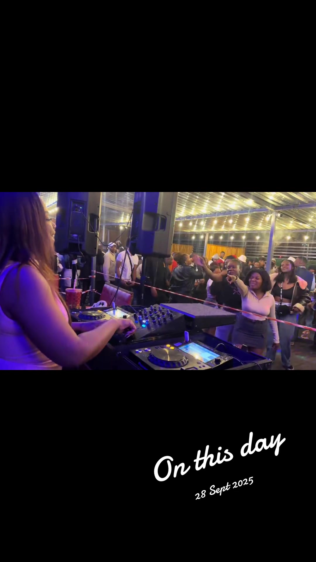 @IAMSHARIFA_DJ