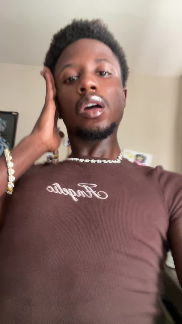@Baddesttrent_muah💋💕