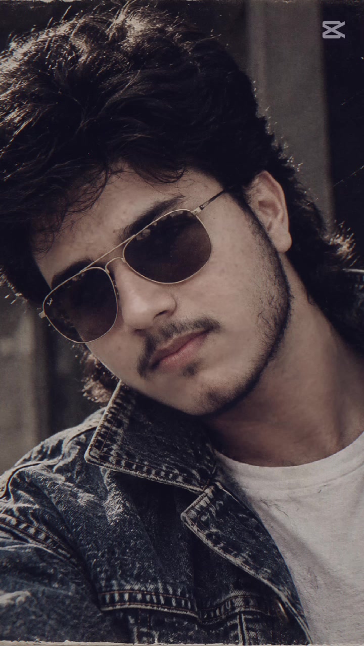 @Raees__Nu_Min☠