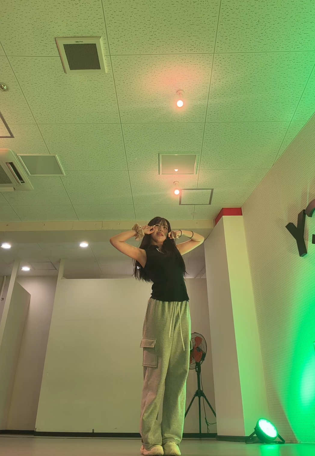 @m.0mnwon