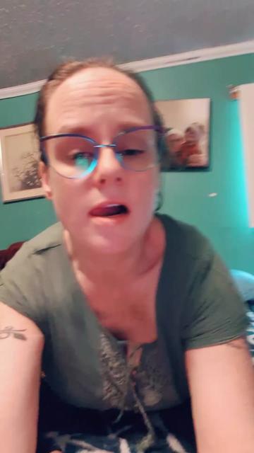 @MamaKat2185