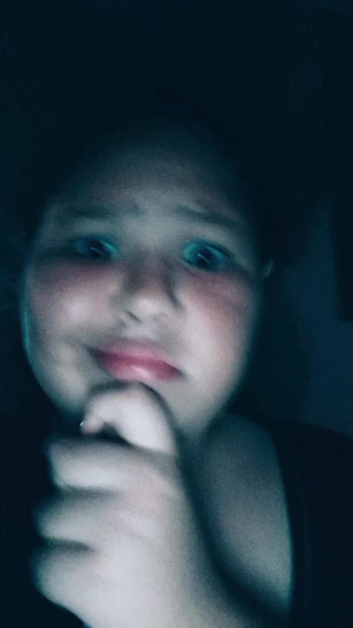 @— !i Theo ๐๐พ๐ซง