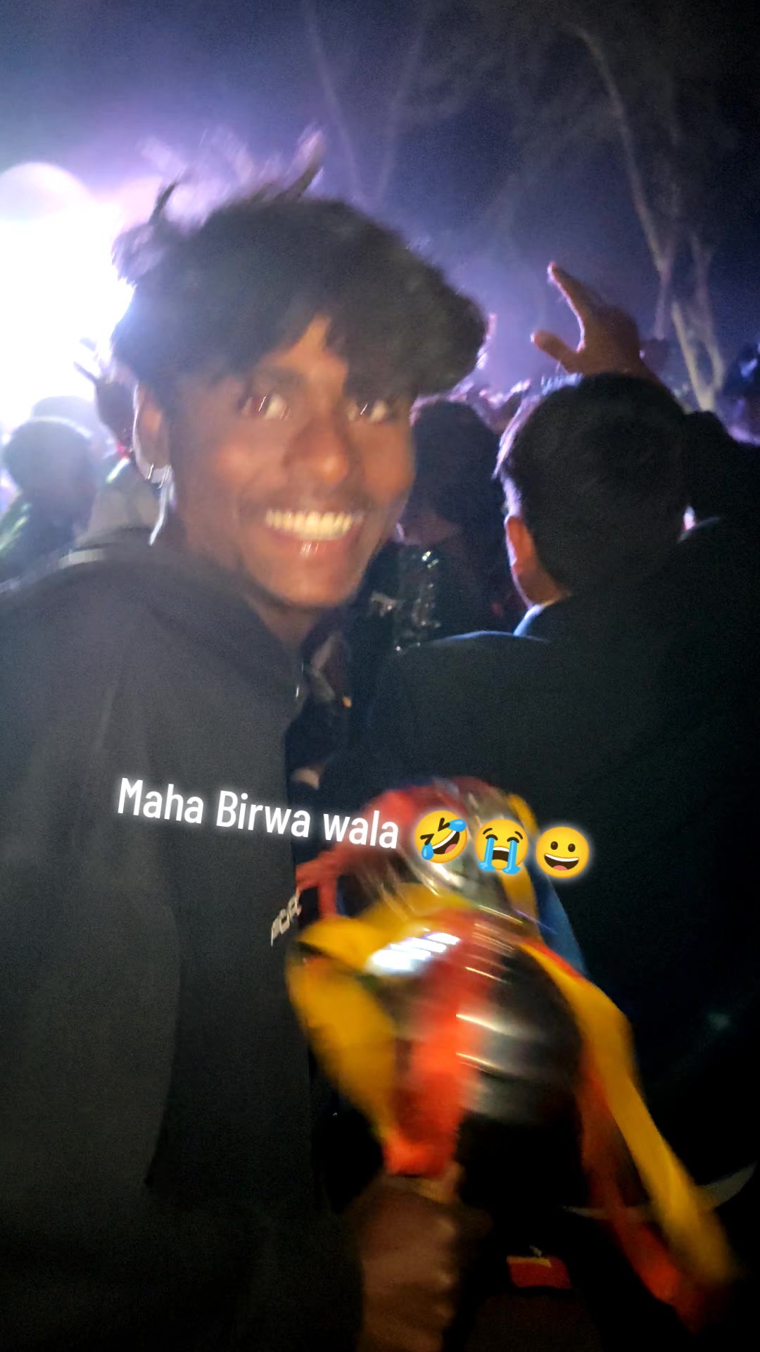 @𝔻𝕖𝕤𝕚_𝕄𝕦𝕟𝕕𝕒