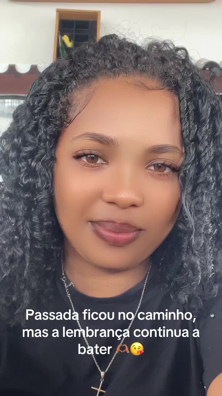 @Morena🇨🇻🍀