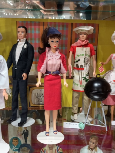 @NCMuseumofDollsToys&Miniatures