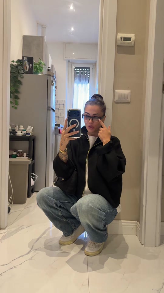 @stellaaa.stellinaaa