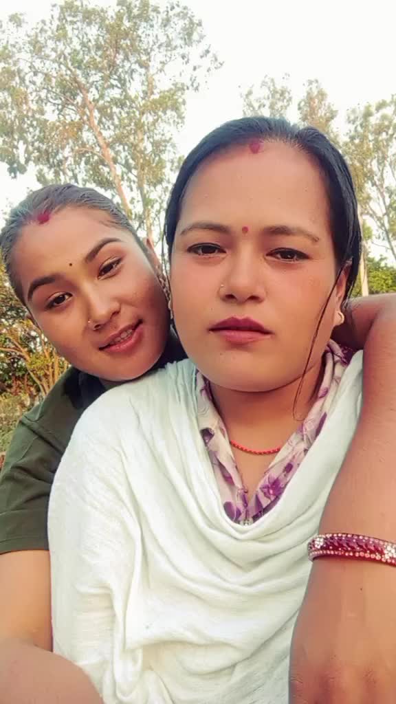 @Hira Bohara 109