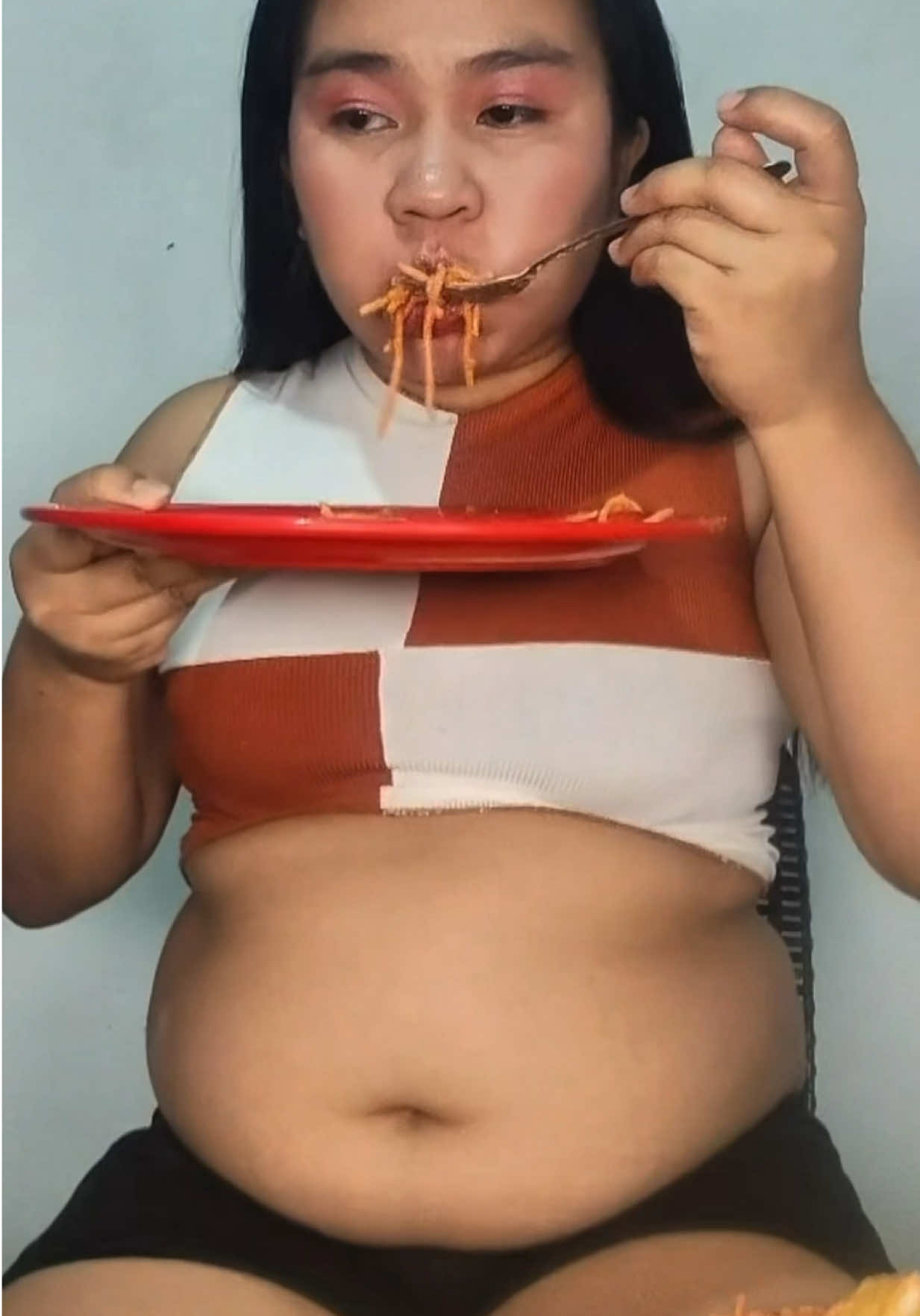 @user31930268420