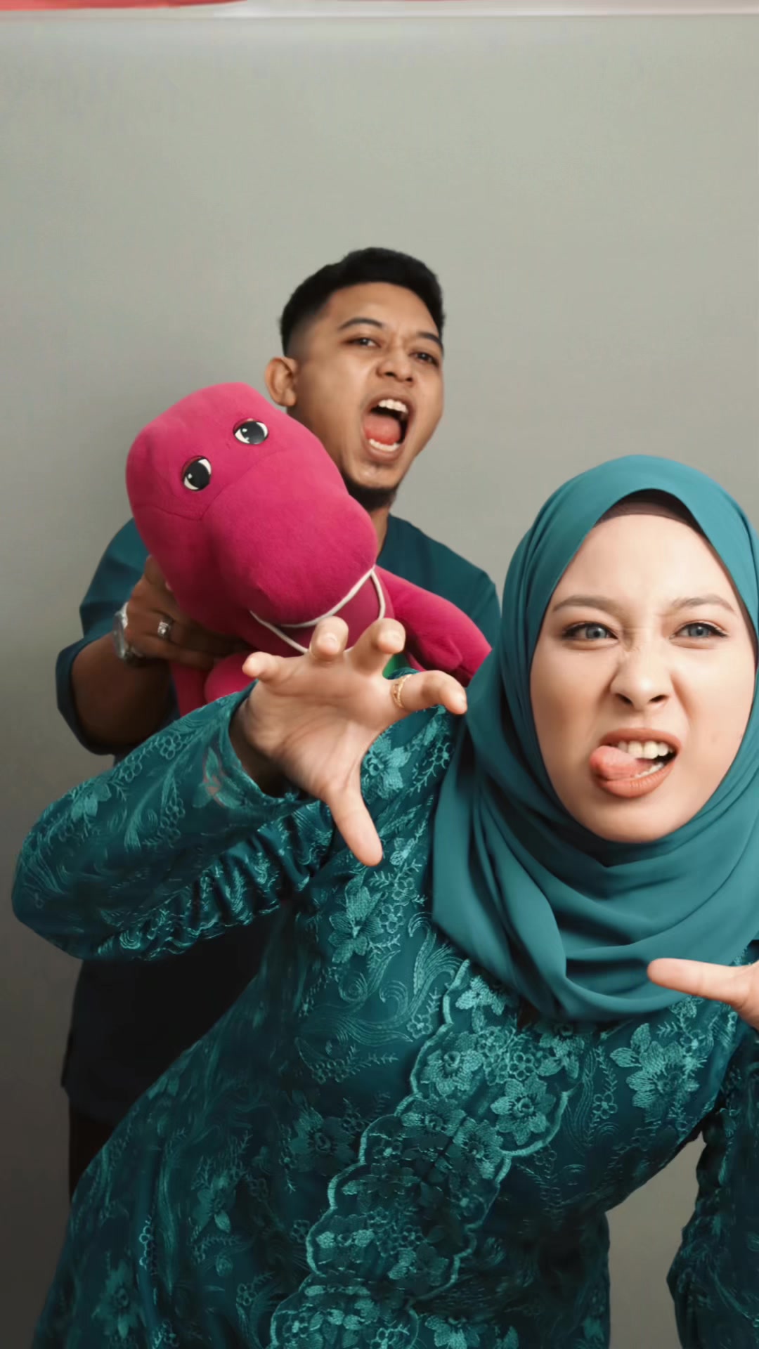 @ynazamri