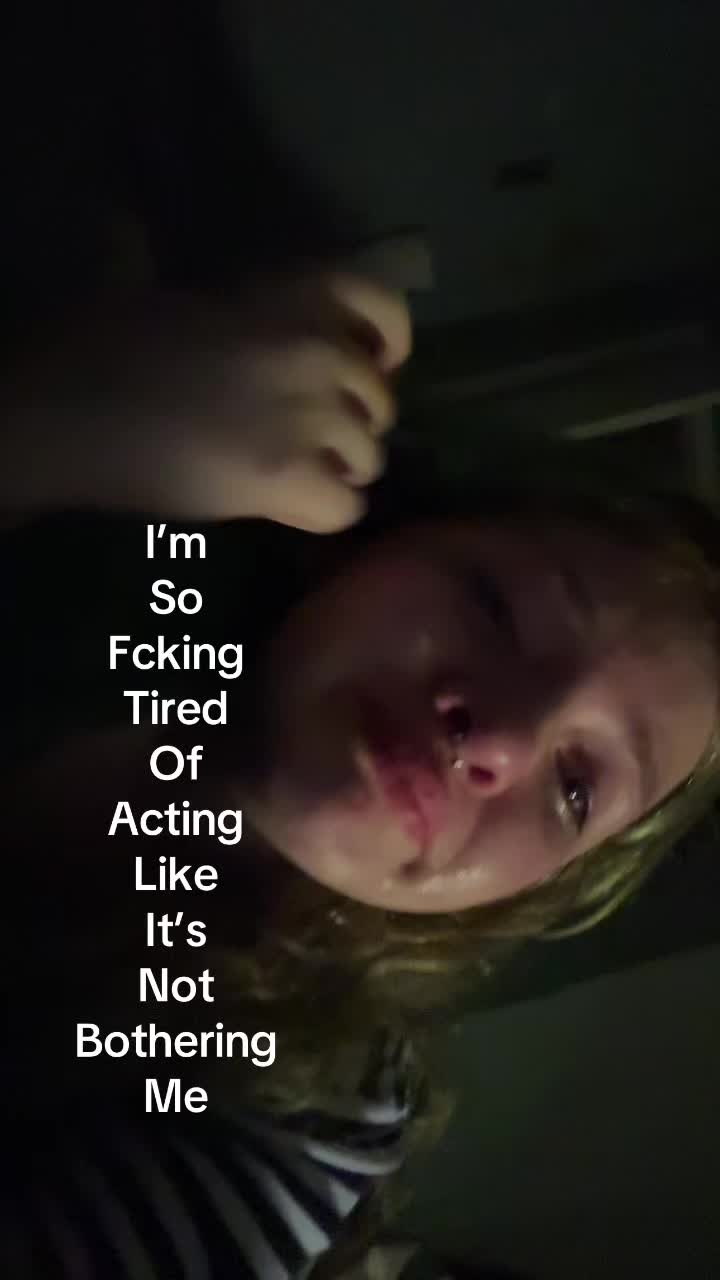 @Bella