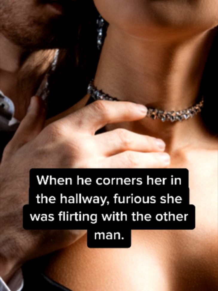 @RomanceAuthorEllisODay