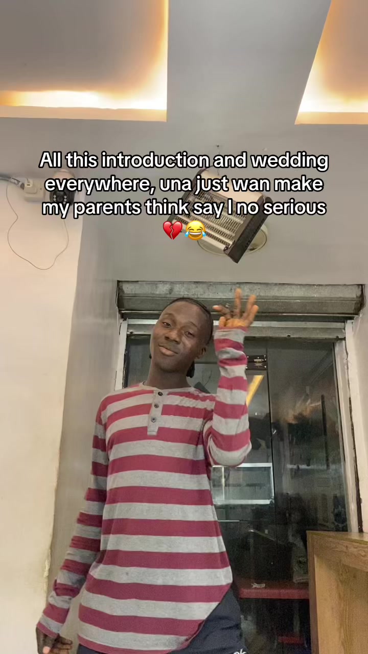 @Ayomide💔💐