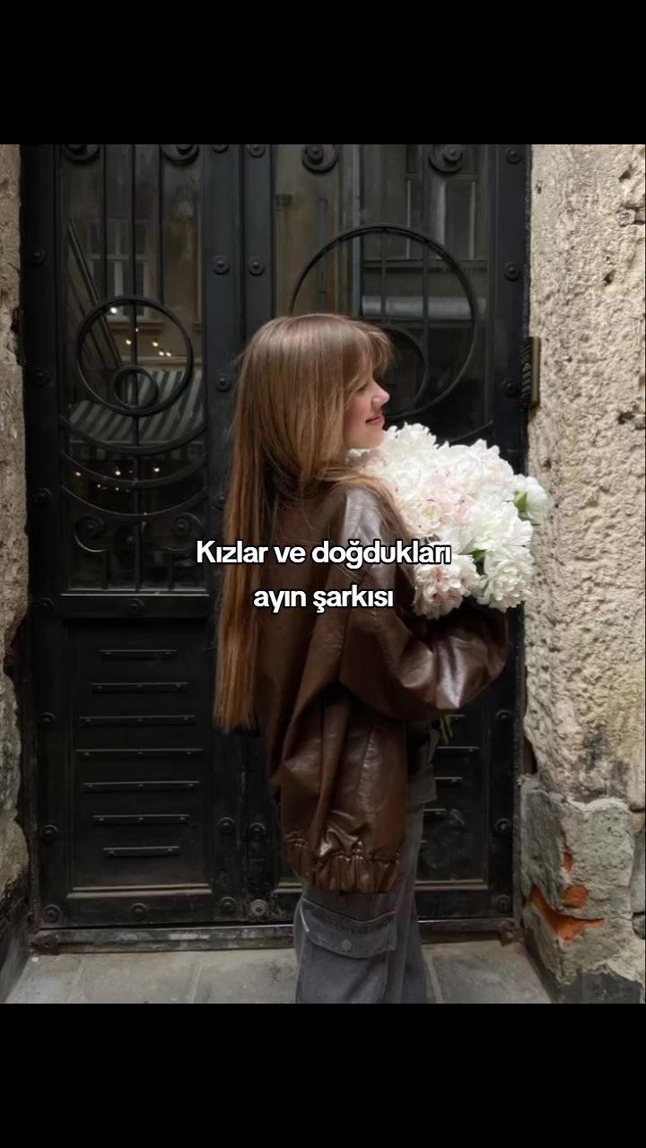 @🍷𝑺𝒐𝒍𝒊𝒕𝒖𝒅𝒆