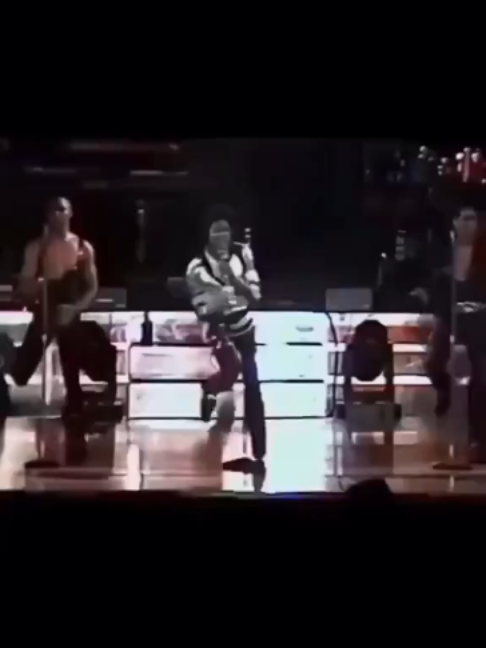 @4k_editss&trade;