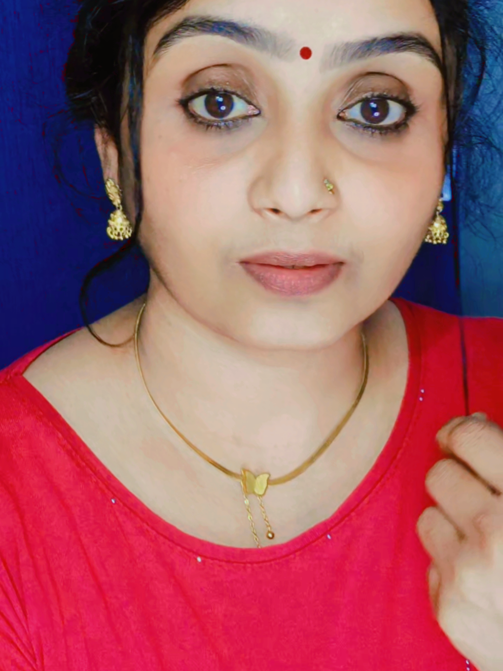 @🧿🦋DHanYA SUreSh🦋🧿