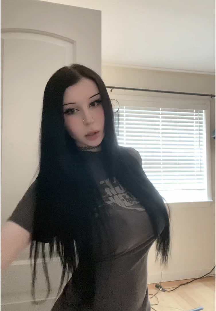 @ky 𖣂