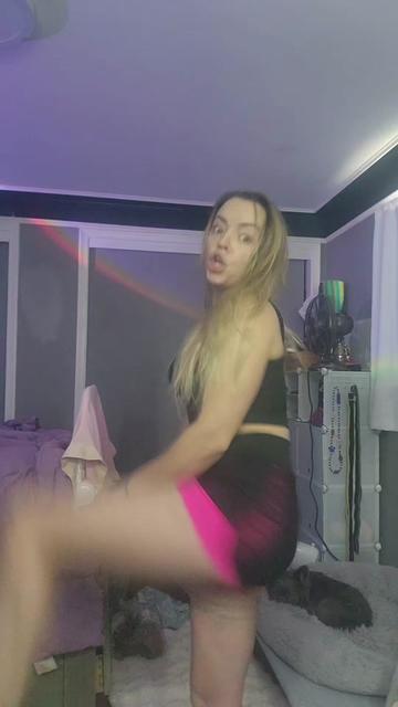 @Elaina