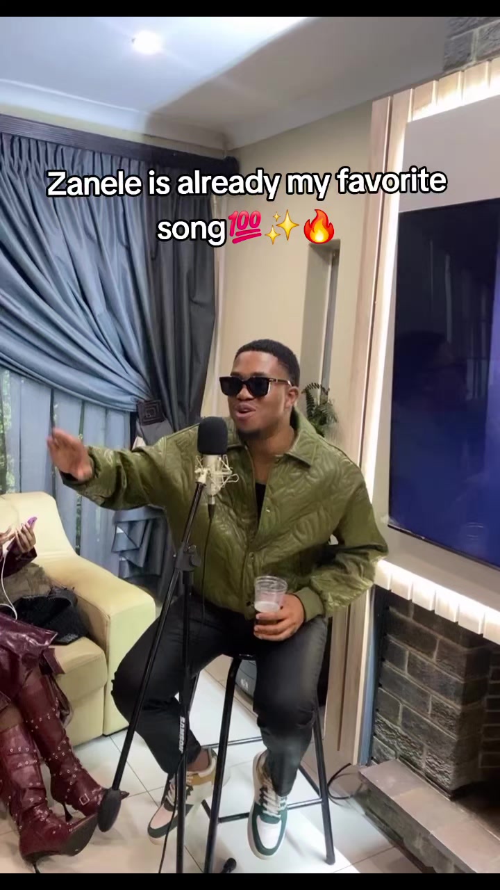 @THE TRENDING LIBRARY ⏏️📈📖
