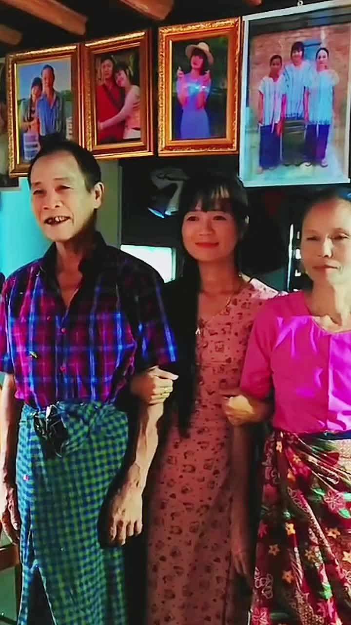 @🥑ဆောင်းလေး🥑ဥက္ကံသူလေး🍒🍒👸