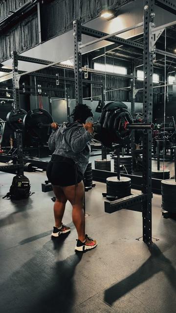 @JAS 🫶🏾 fat, but fit 🐢✨.