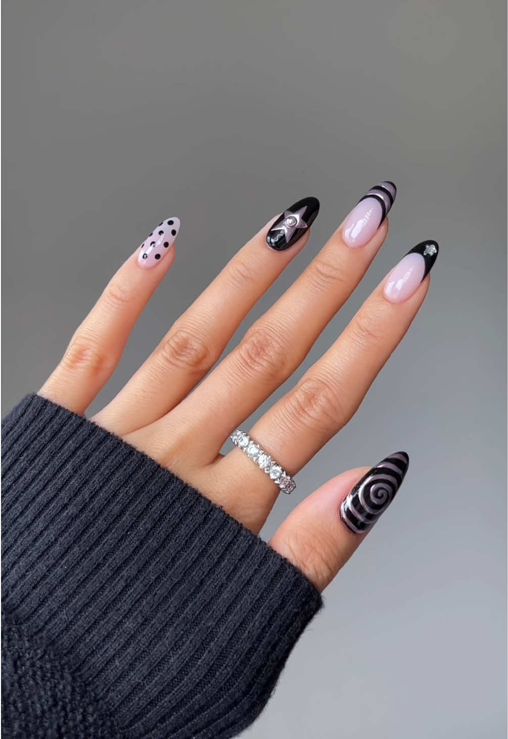 @Alison | @nailsbyalsn