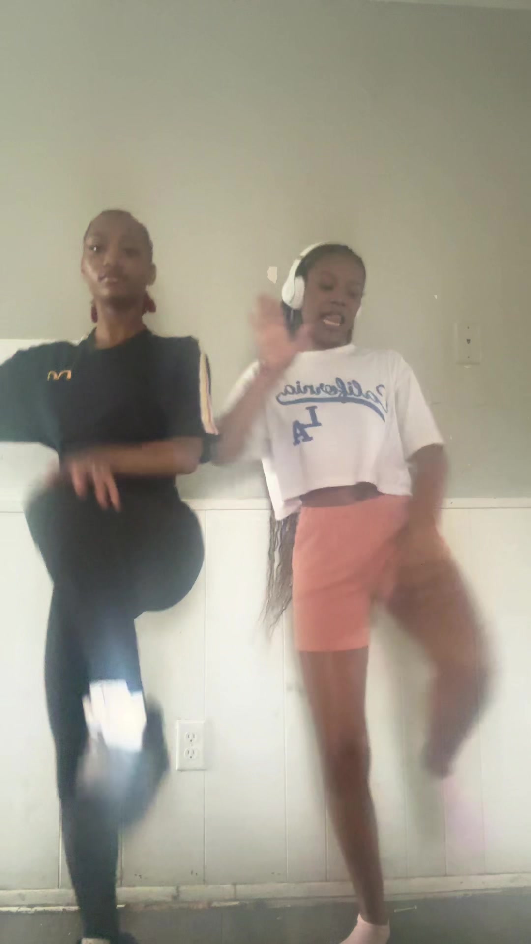 @Samaria Renae