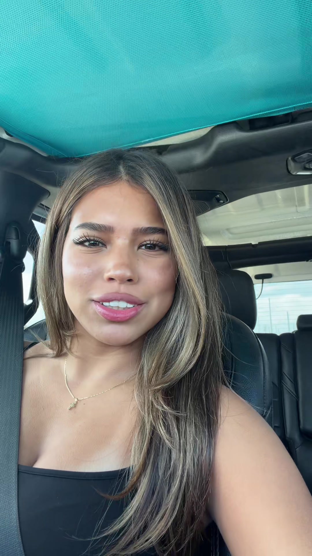 @daniela