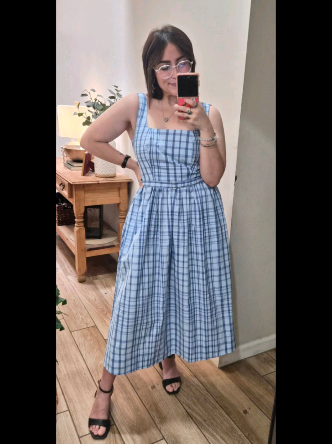 @Hellopi | Janet