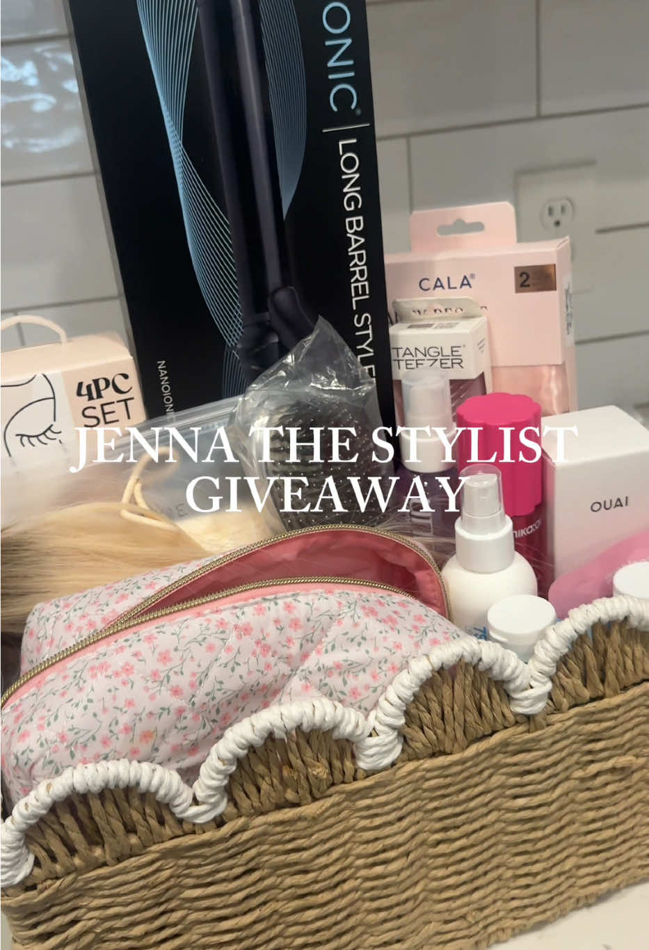 @jenna.thestylist ✃