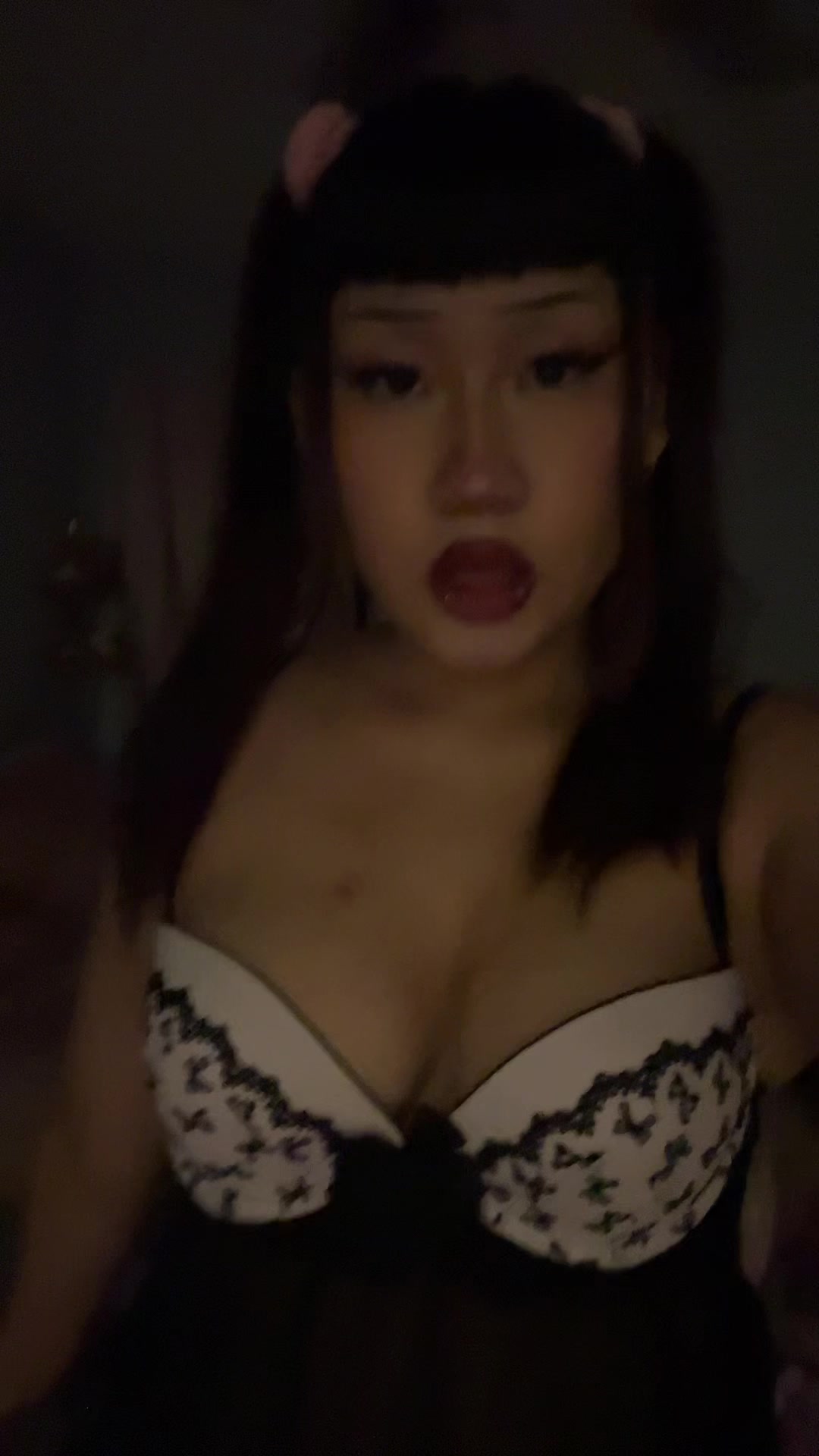 @lizzy