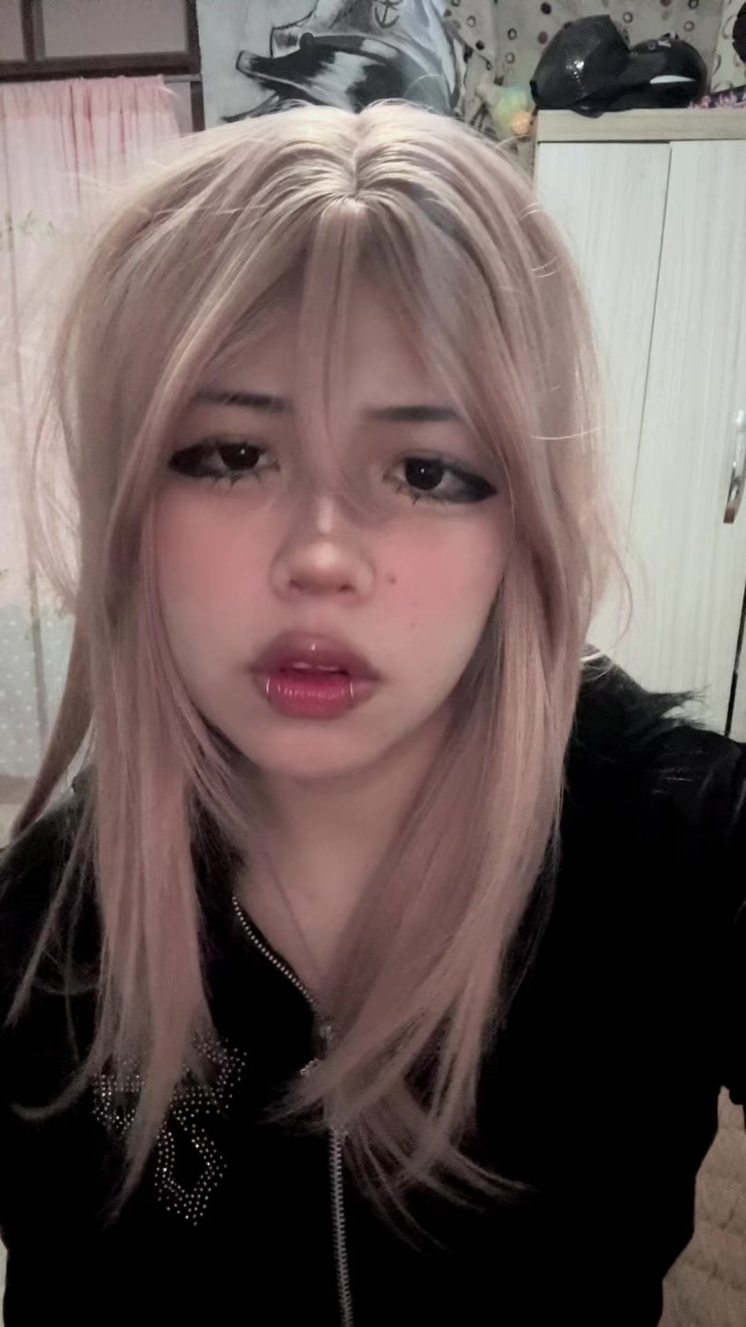 @Lajefa