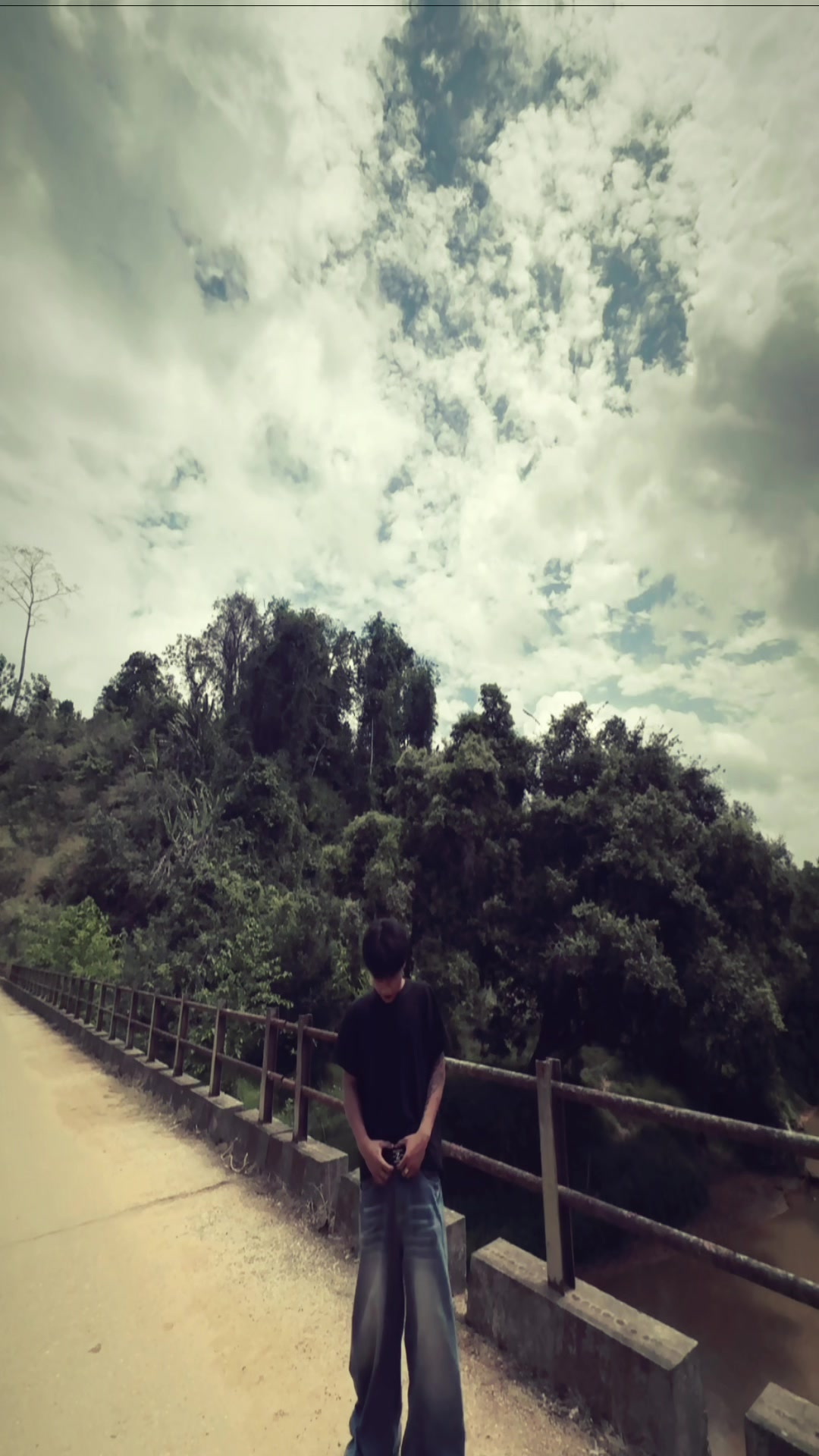 @BIG SMOKE🕊️