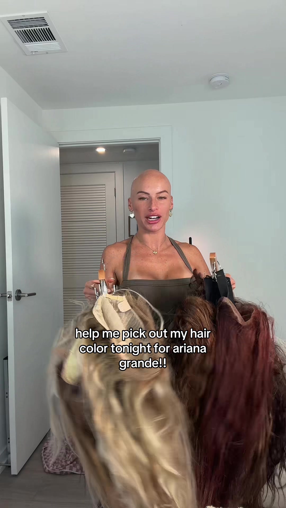 @CHLOE BEAN