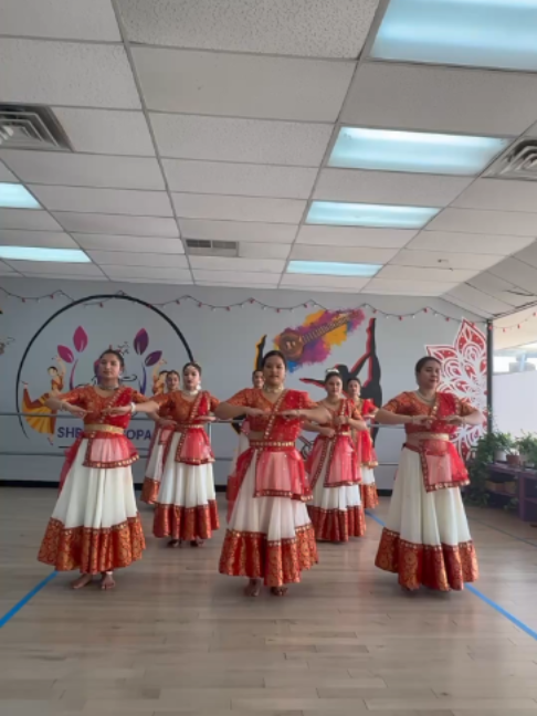 @shrutisdanceandyoga