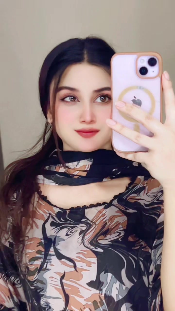 @Emaan🕊️✨