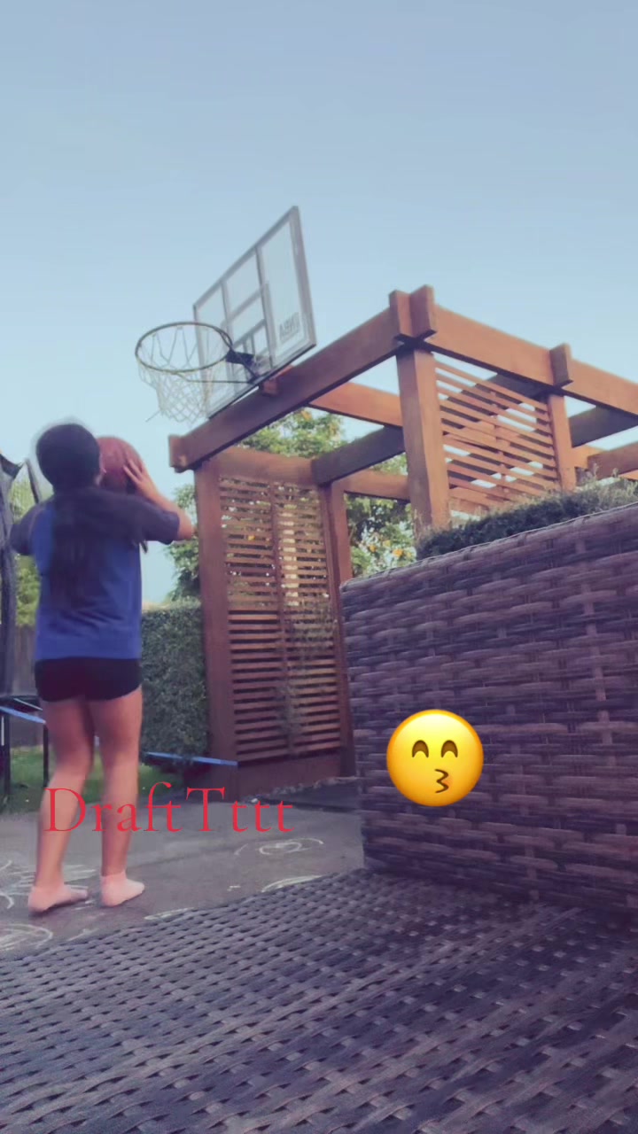 @Z😝ྀིྀི