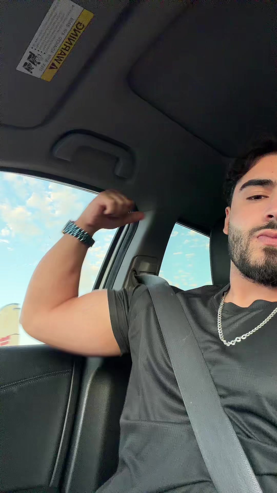 @hajishamoonkhan