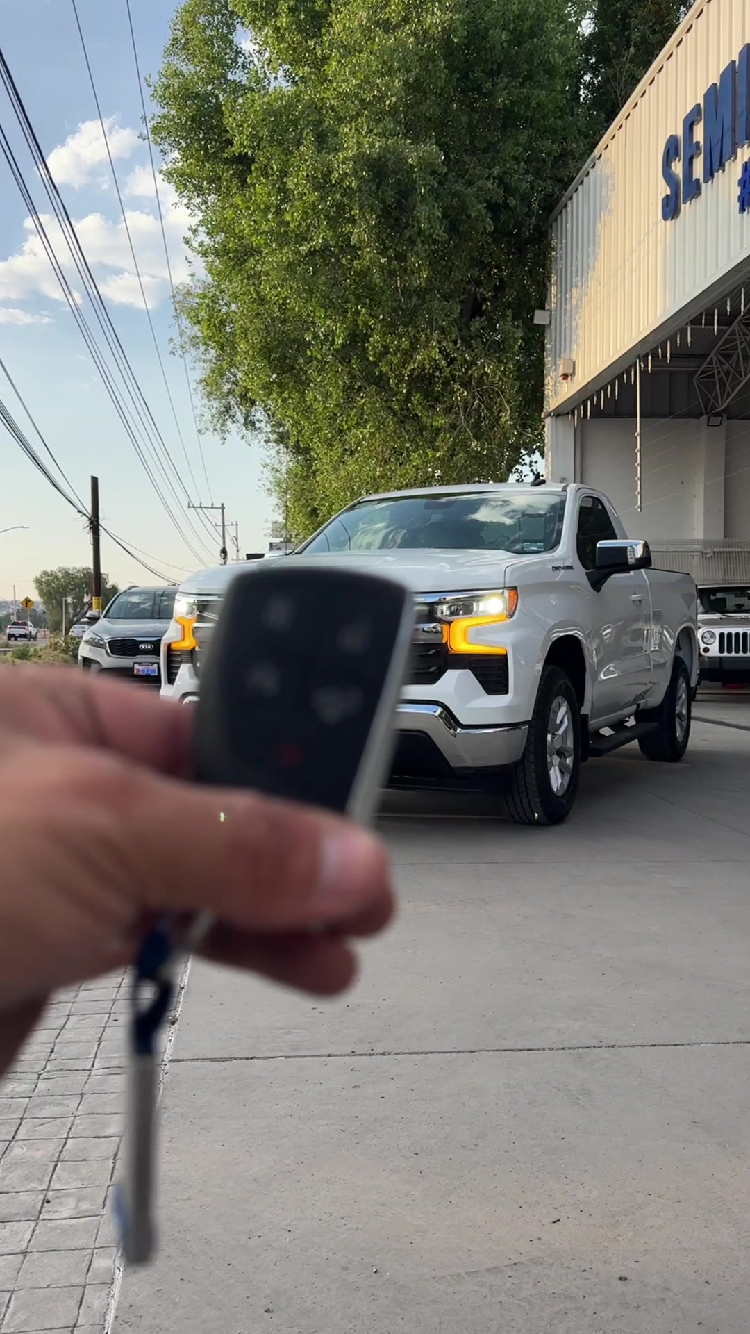 @Seminuevos San Antonio 🤝