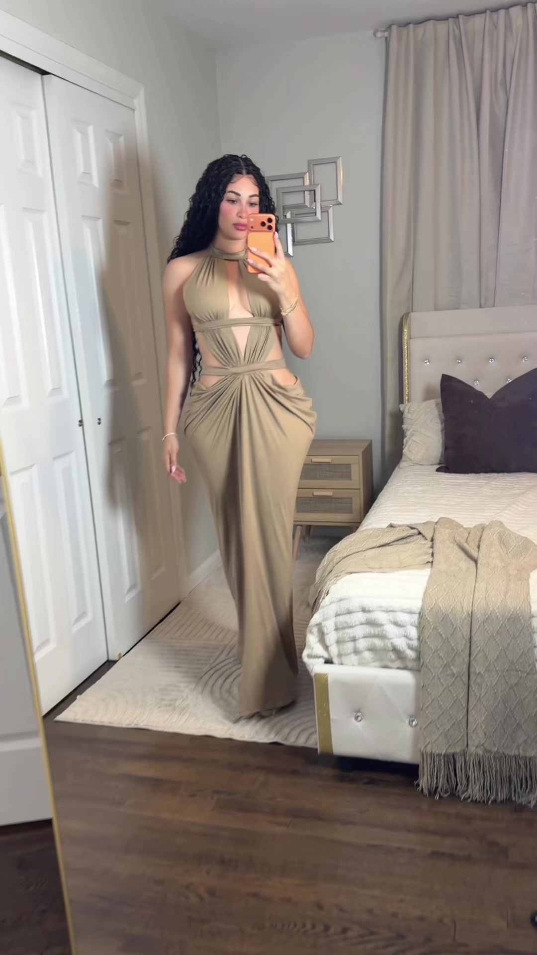 @Yelissa