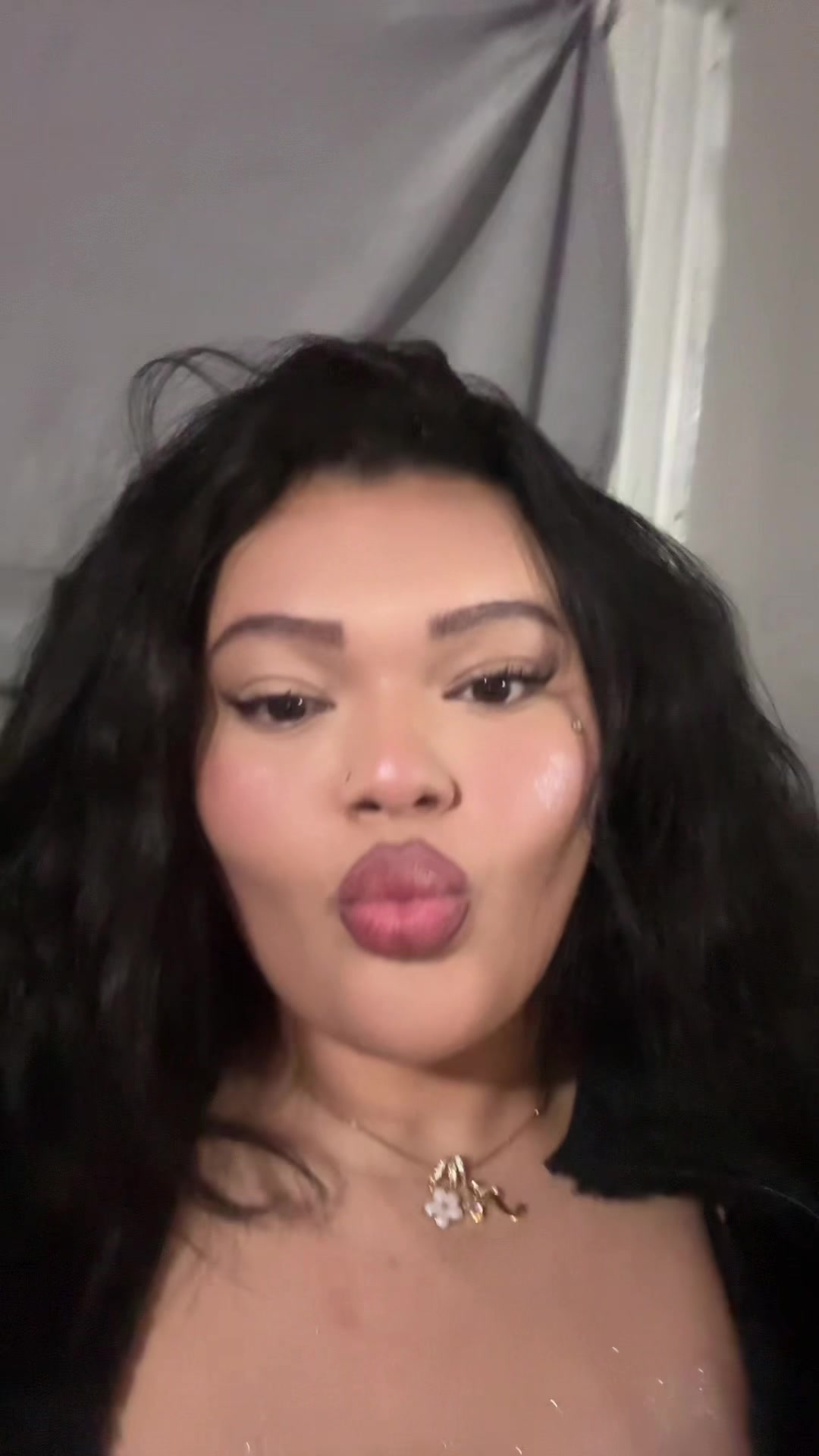 @Alliy