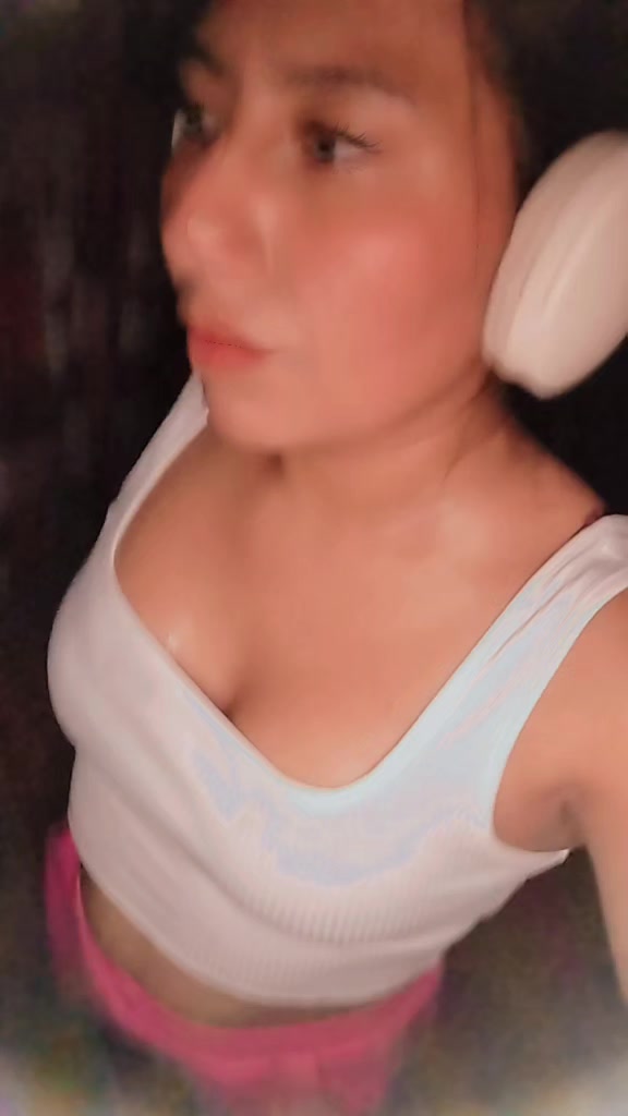 @Mariaa😉😎🐼