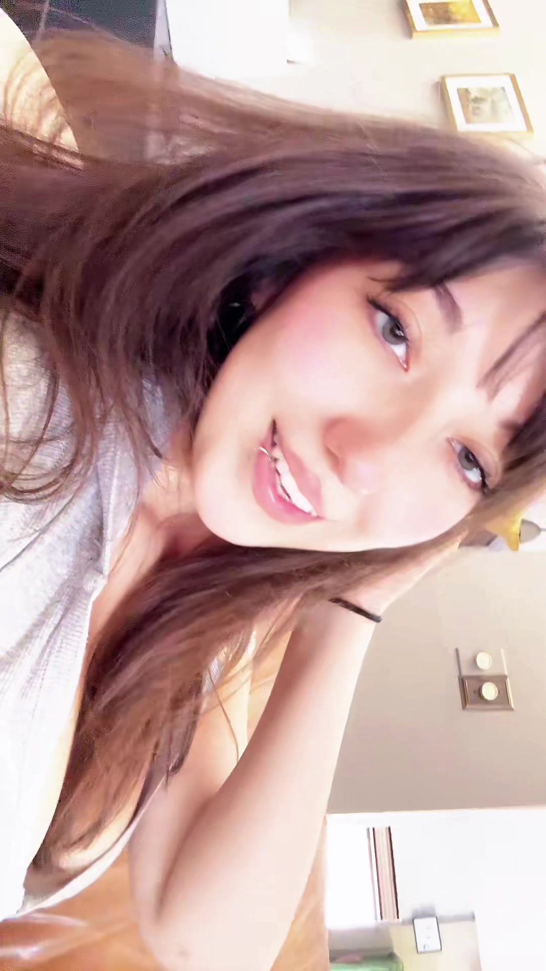 @lily