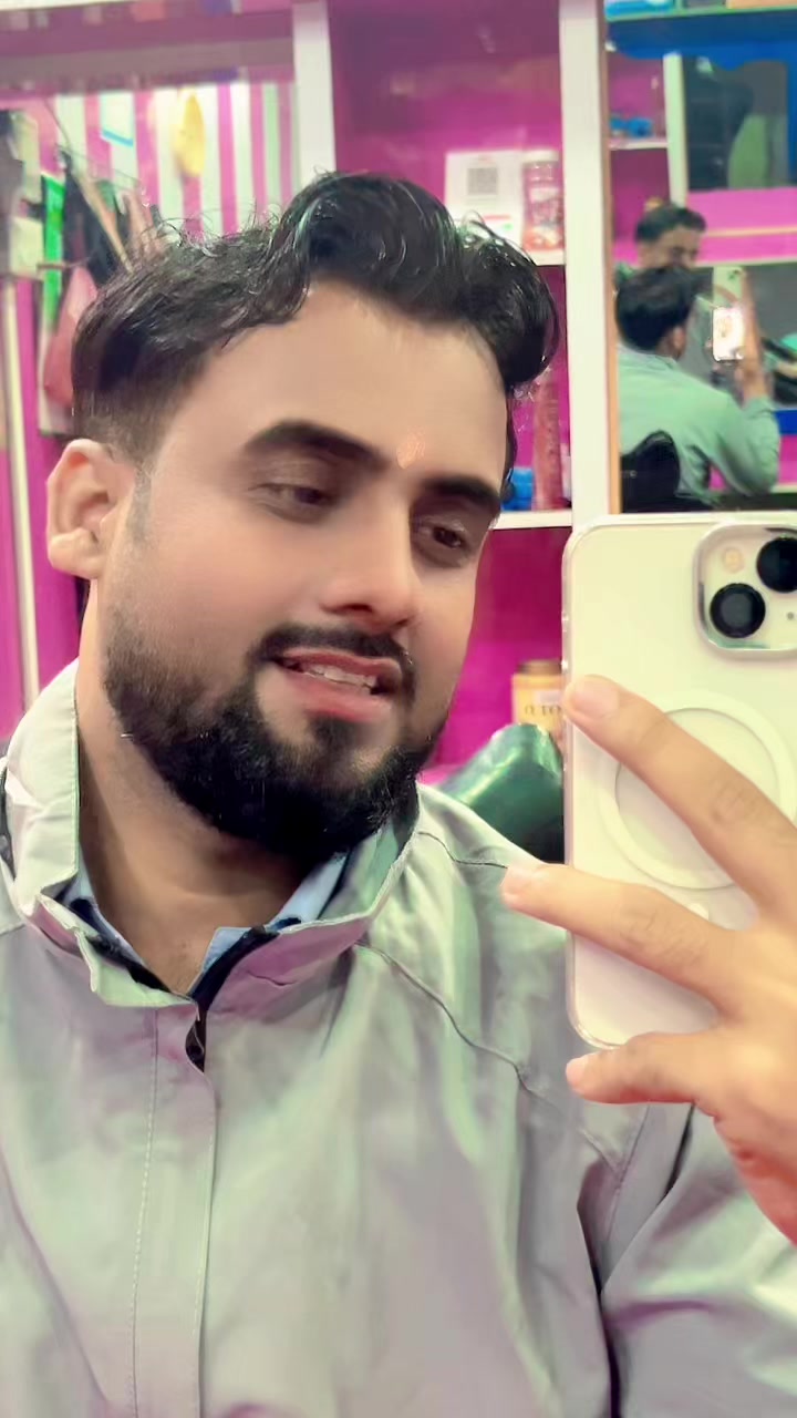 @SMILE KING 👑☺️