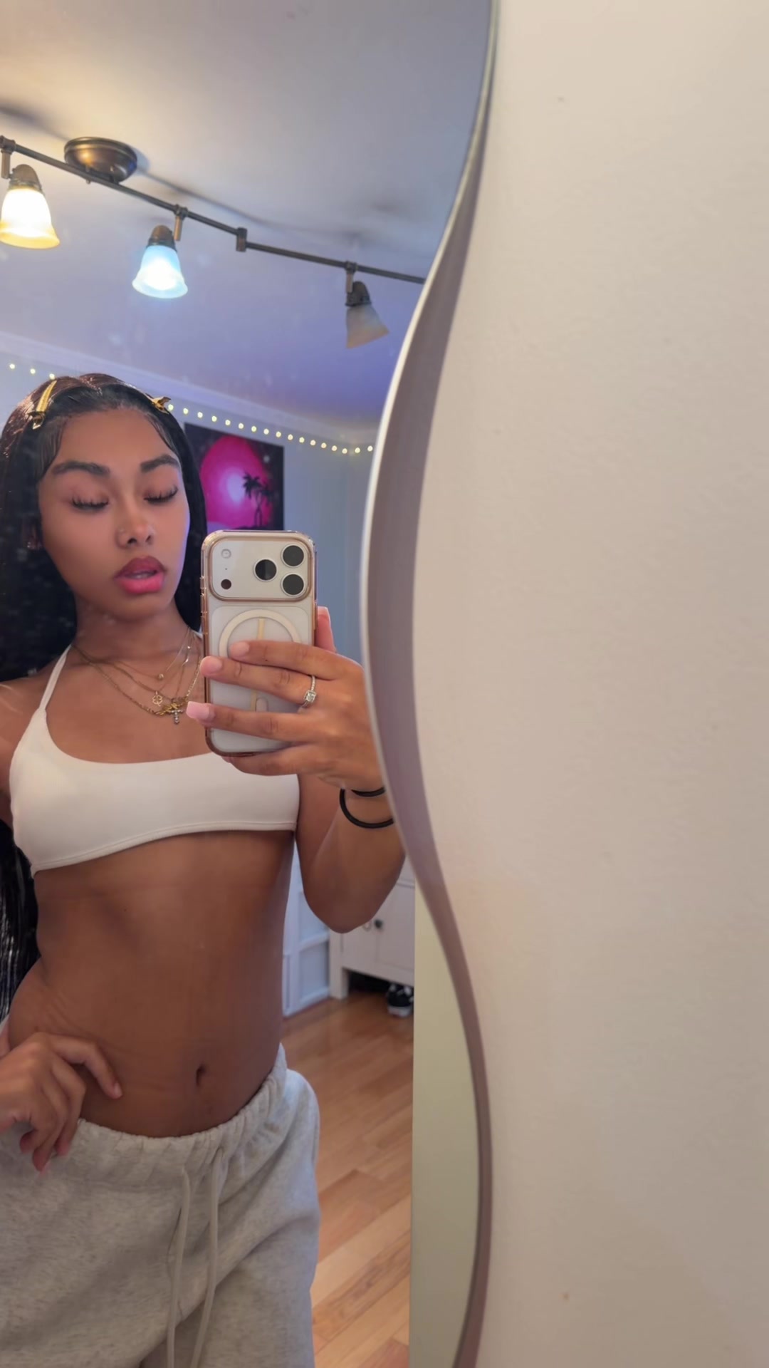 @🧞&zwj;♀️..