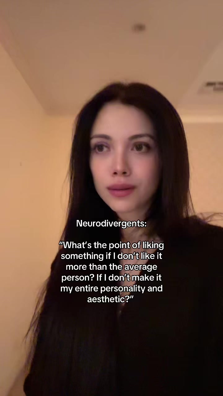 @Alexandra Adornetto