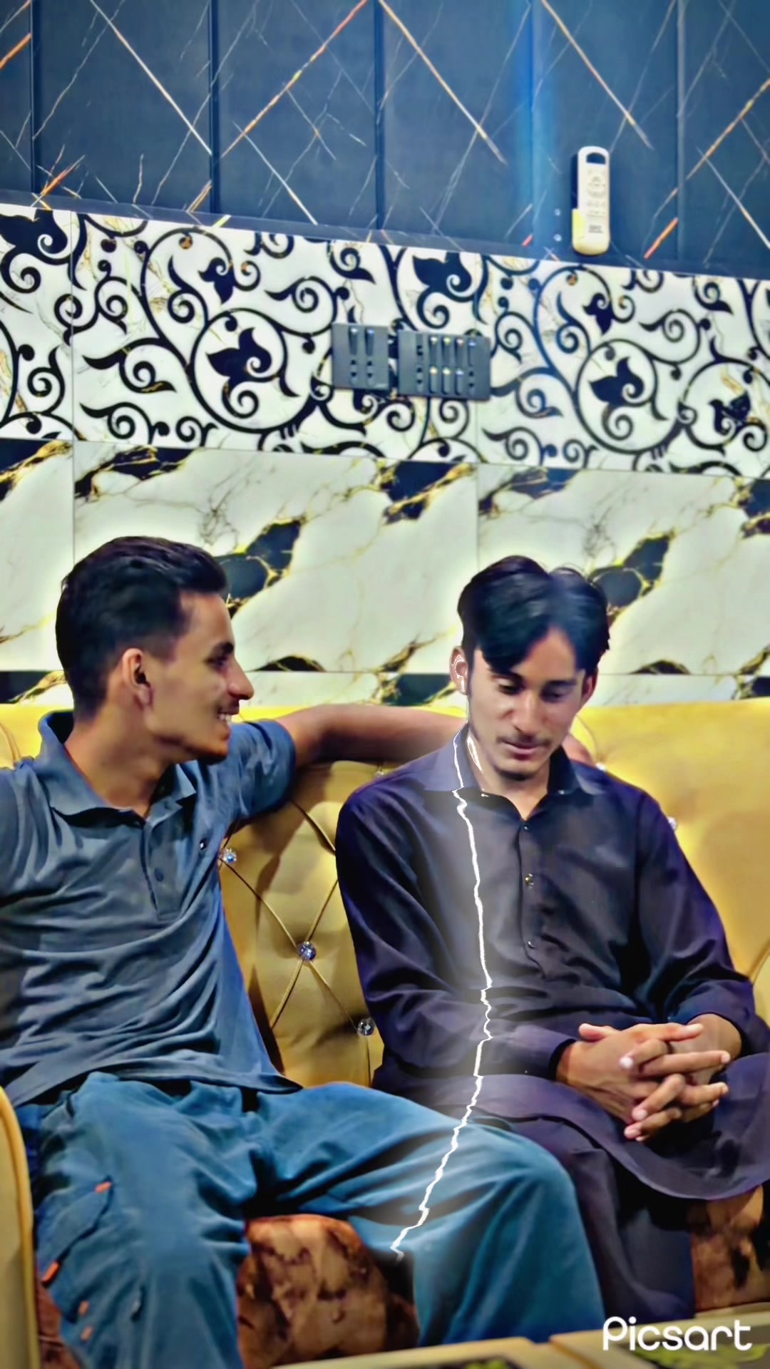 @𝙈𝙞𝙧𝙯𝙖 ج 👑