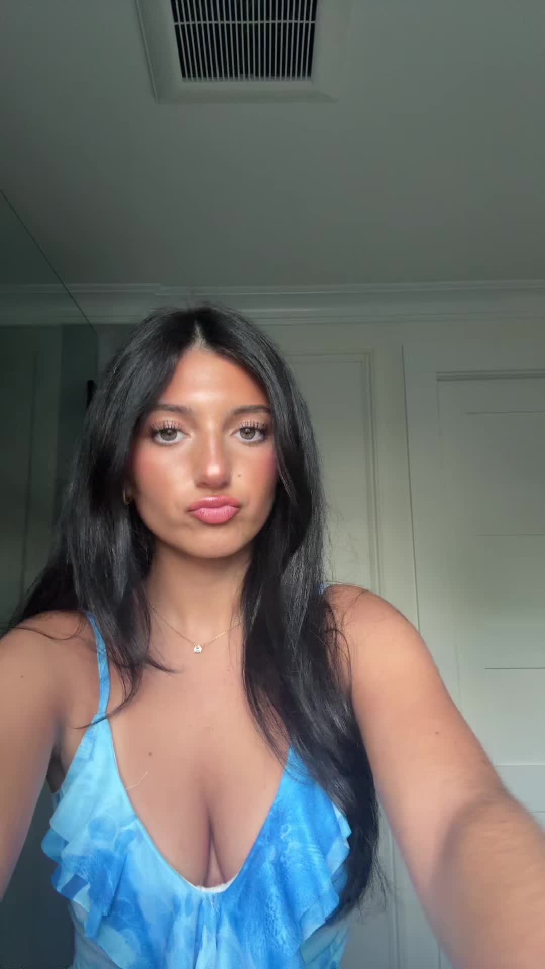 @anna